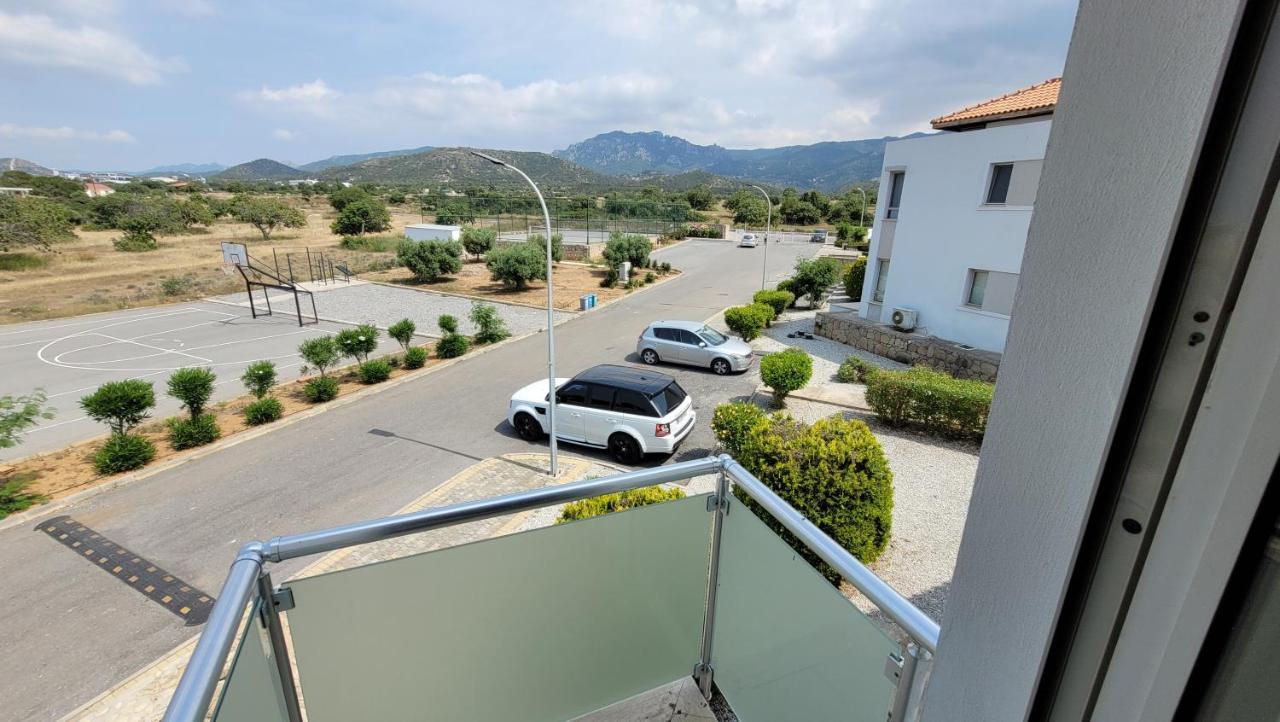 Sea And Mountain View Beachfront Penthouse Yali エクステリア 写真